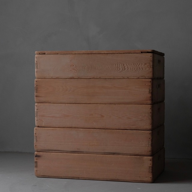 Wooden box
