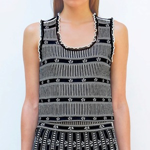 molli　MINI FLOWERS KNIT TANK TOP　BLACK NATURAL