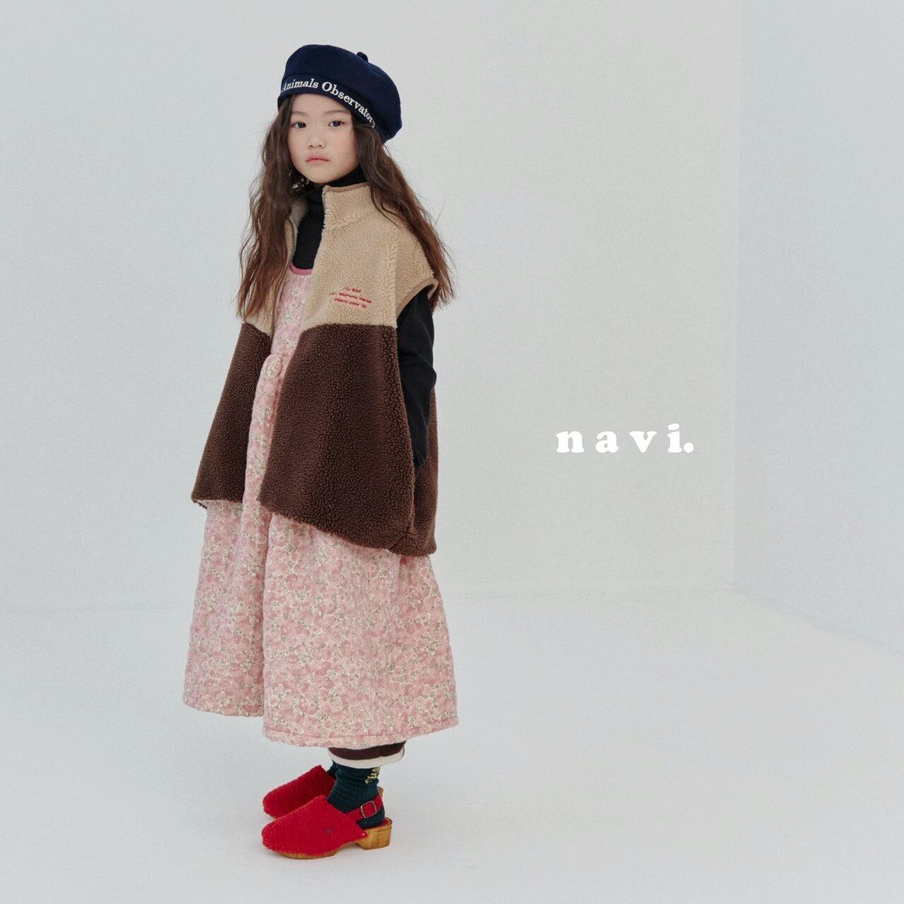 sold out»ブルー XL(120サイズ)«navi» フラワーキルティングワンピース