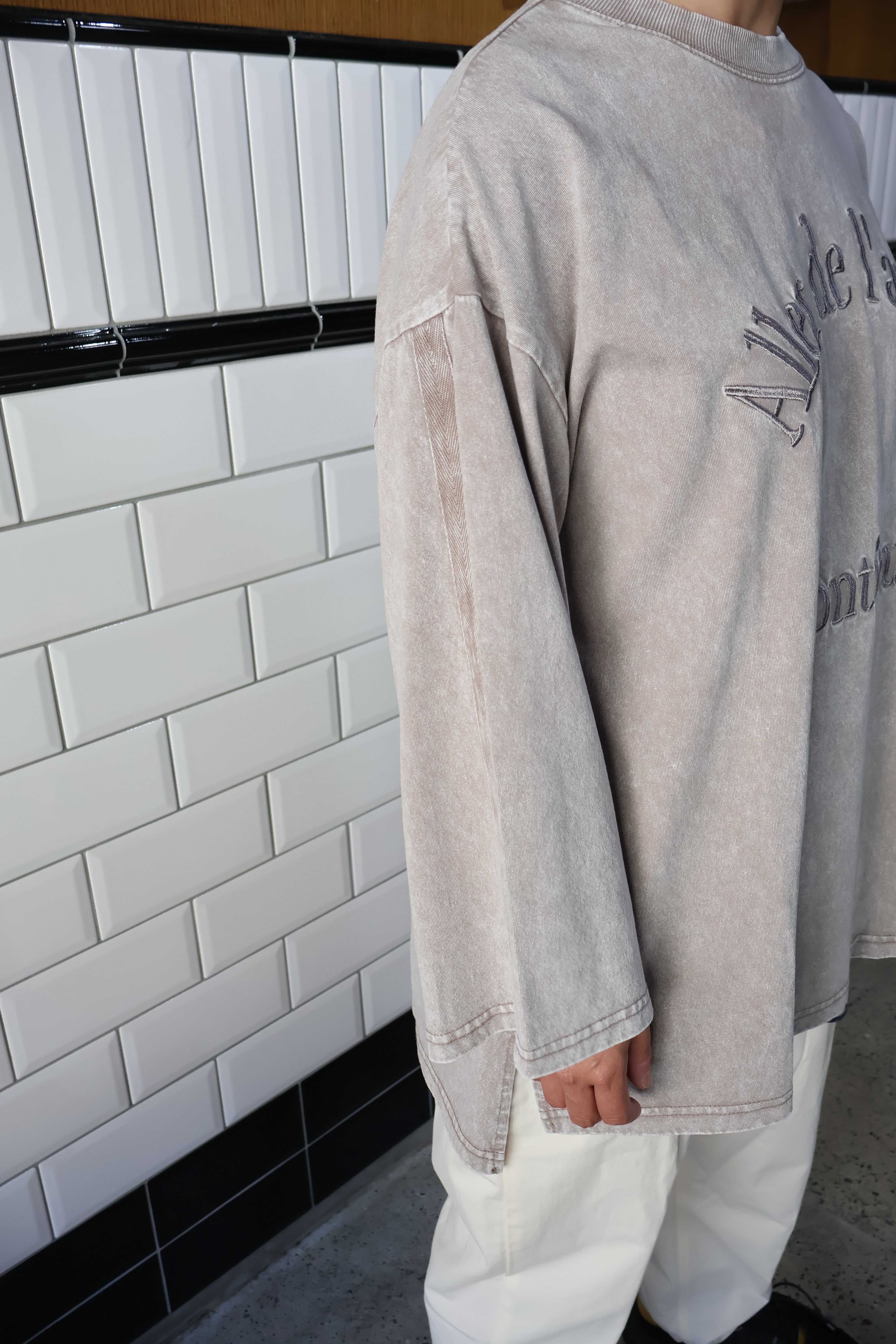 NEW!ピグメント加工刺繍ロゴクルー7分袖【12505-253-10】2025SS