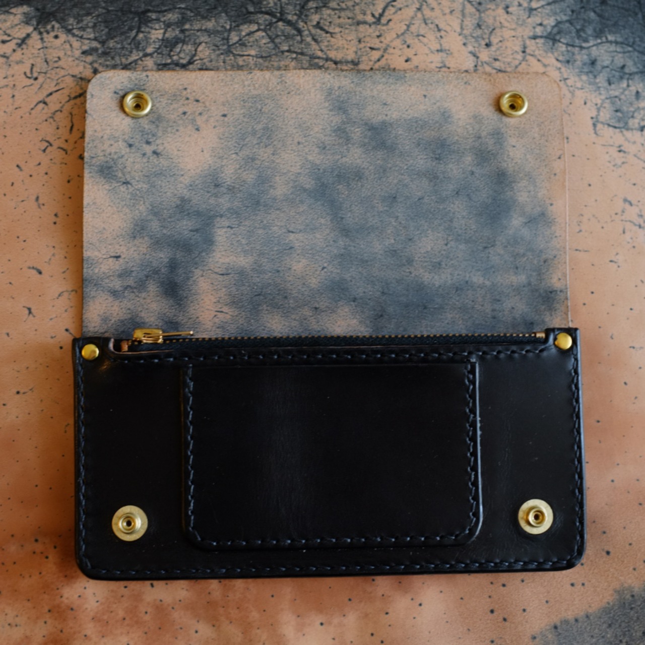 在庫品】トラッカーウォレット 壱 GUIDI CULATTA CAVALLO 参層式 | 玖