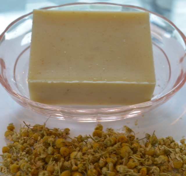 カモミールマルセイユ石けん