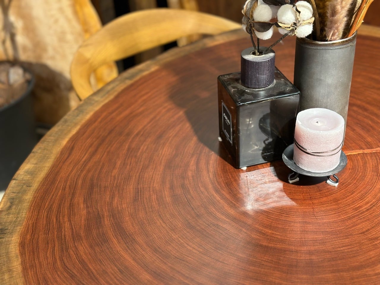 ブビンガ　輪切り　一枚板テーブル ブビンガ 輪切り パソコン用テーブル | 一枚板 お取り引き実績