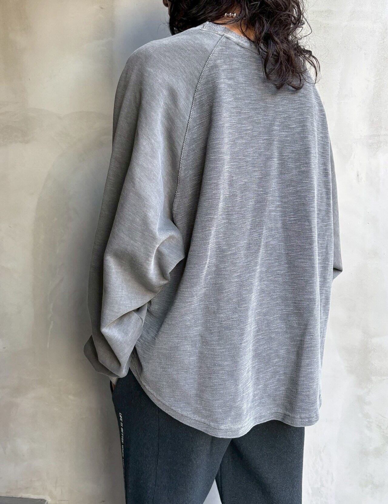 【新品未使用】flamingo firm 長袖Tシャツ グレー Flamingo firm 】スラブロゴロンT | valance 福井｜レディースセレクト