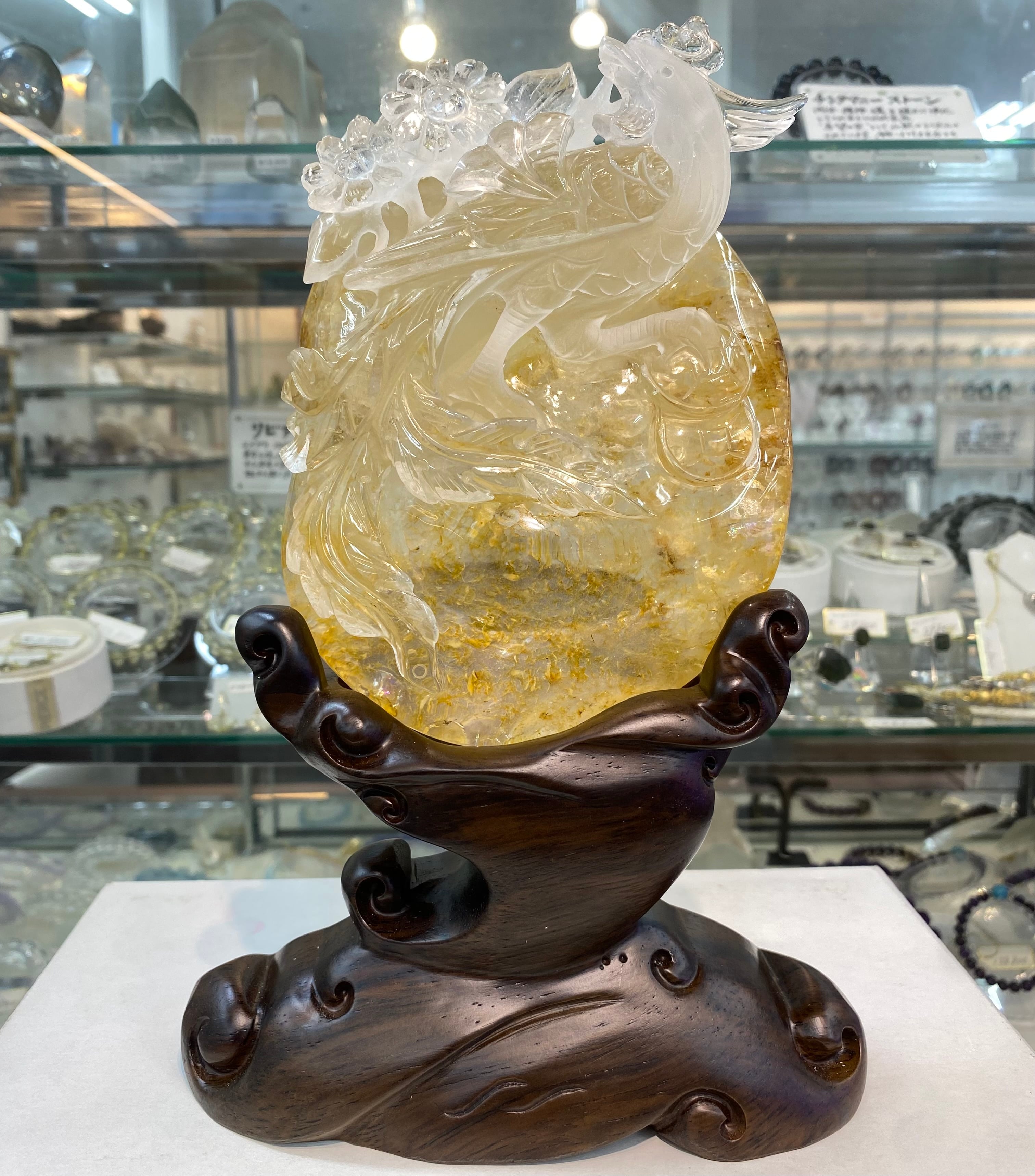 厳選 水晶鳳凰 透かし彫り水晶鳳凰 虹入り！ライモナイト入り水晶鳳凰