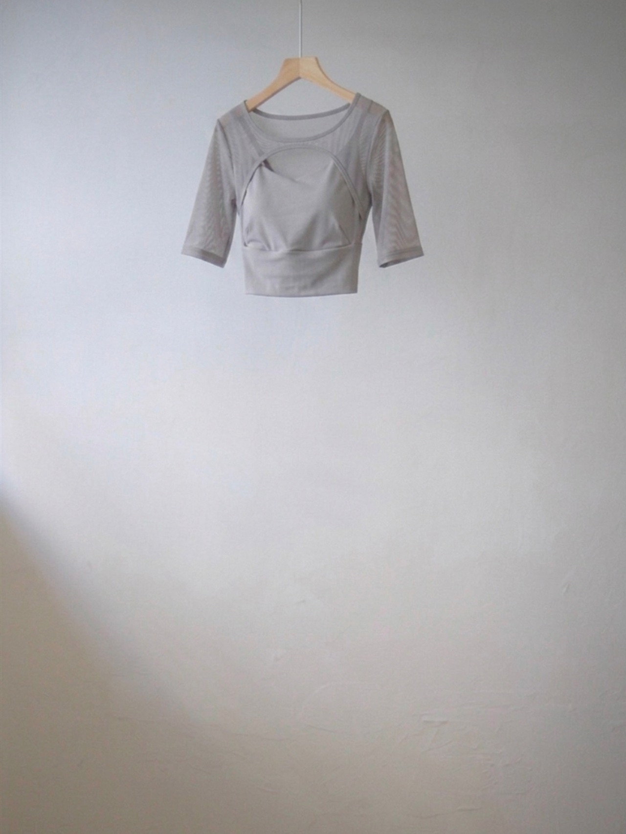 Mesh Cutout Layered Top / GRAY - 1