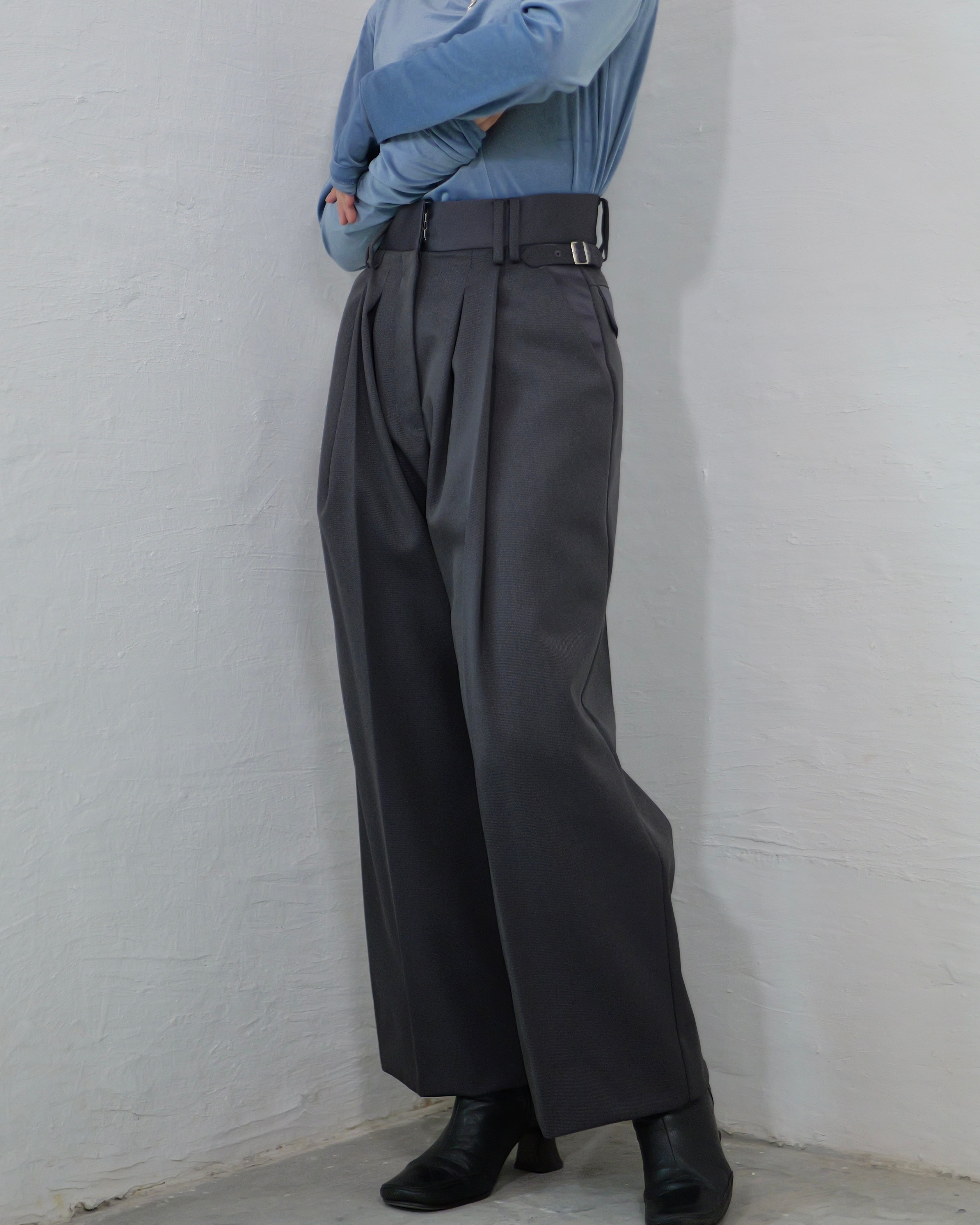 RITSUKO KARITA - Satin tuck slacks〔plain〕 ：Purple gray｜サテン
