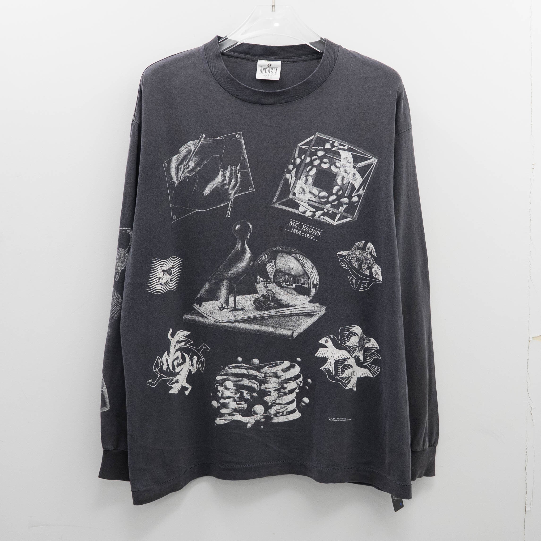 M.C. Escher " Multi Print L/S " Andazia XL【A7-14】