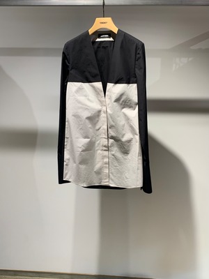 【24SS】GURTWEIN ガーウィン / deep V-neck slim-fit tailored shirt / シャツ