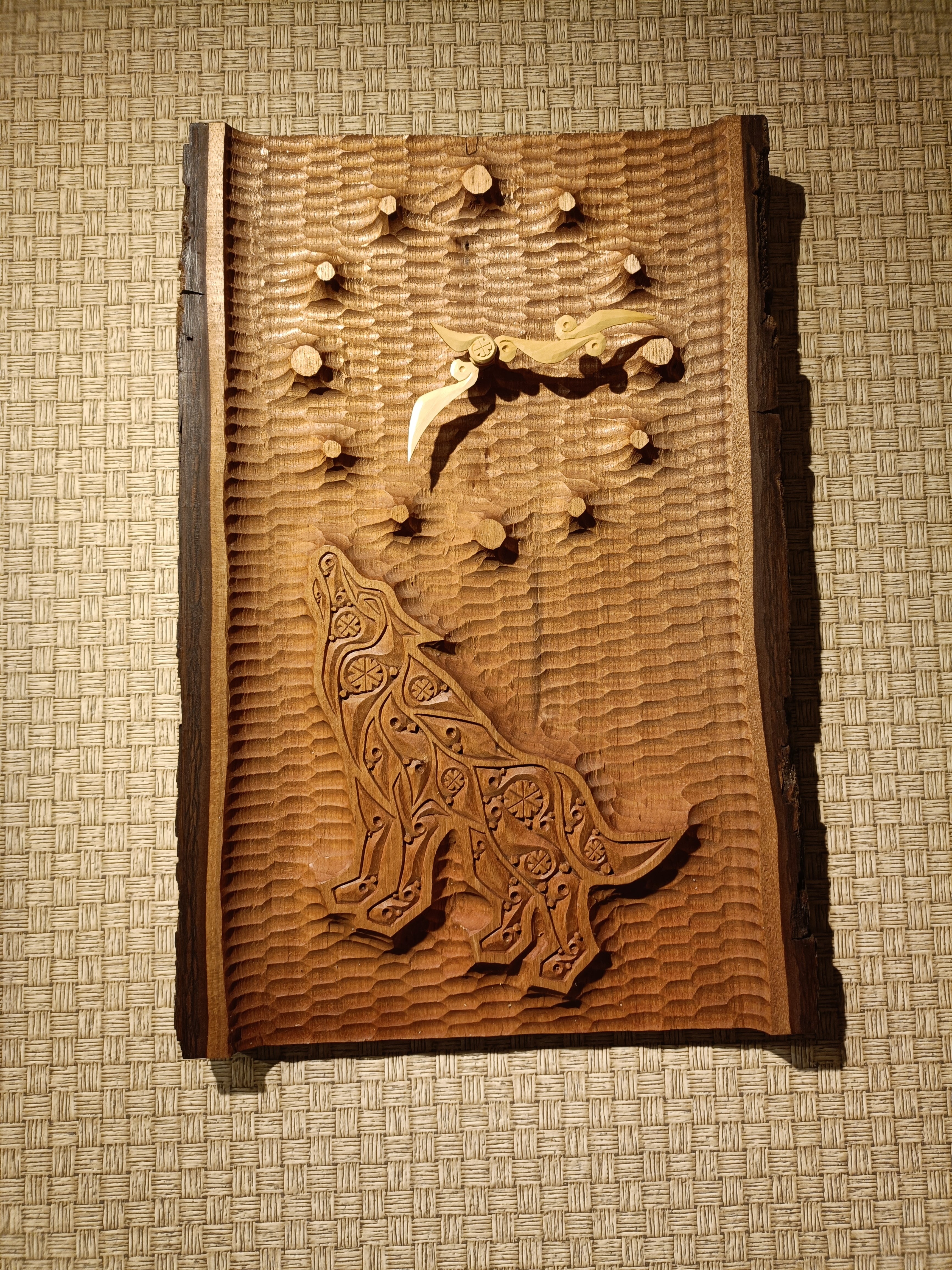 手彫り【道産エリマキの木】 あと彫りメノコ（両面） ペンダント