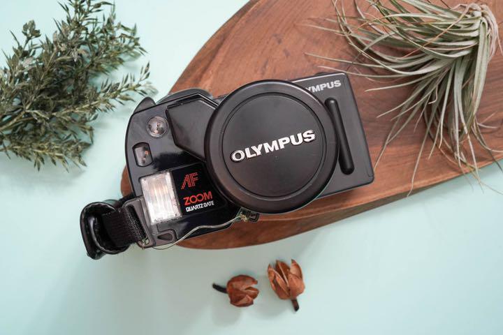 Olympus IZM 300 高級コンパクトカメラ 未使用