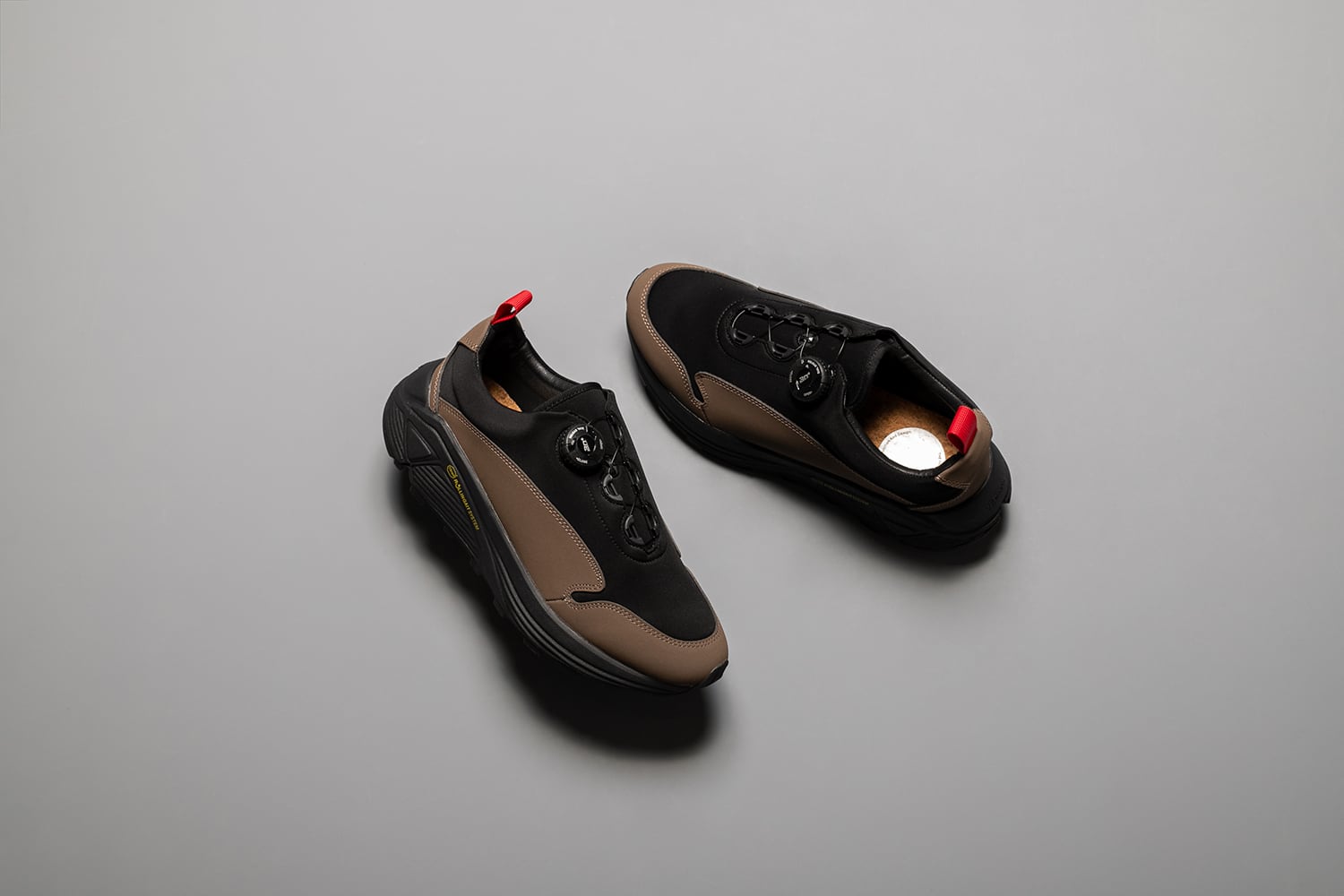 pg NEW DUSK | BLK/OLV