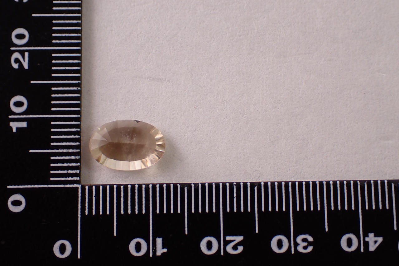 ヘリオドール(コンケーブカット)　2.03ct　[C10‐168]