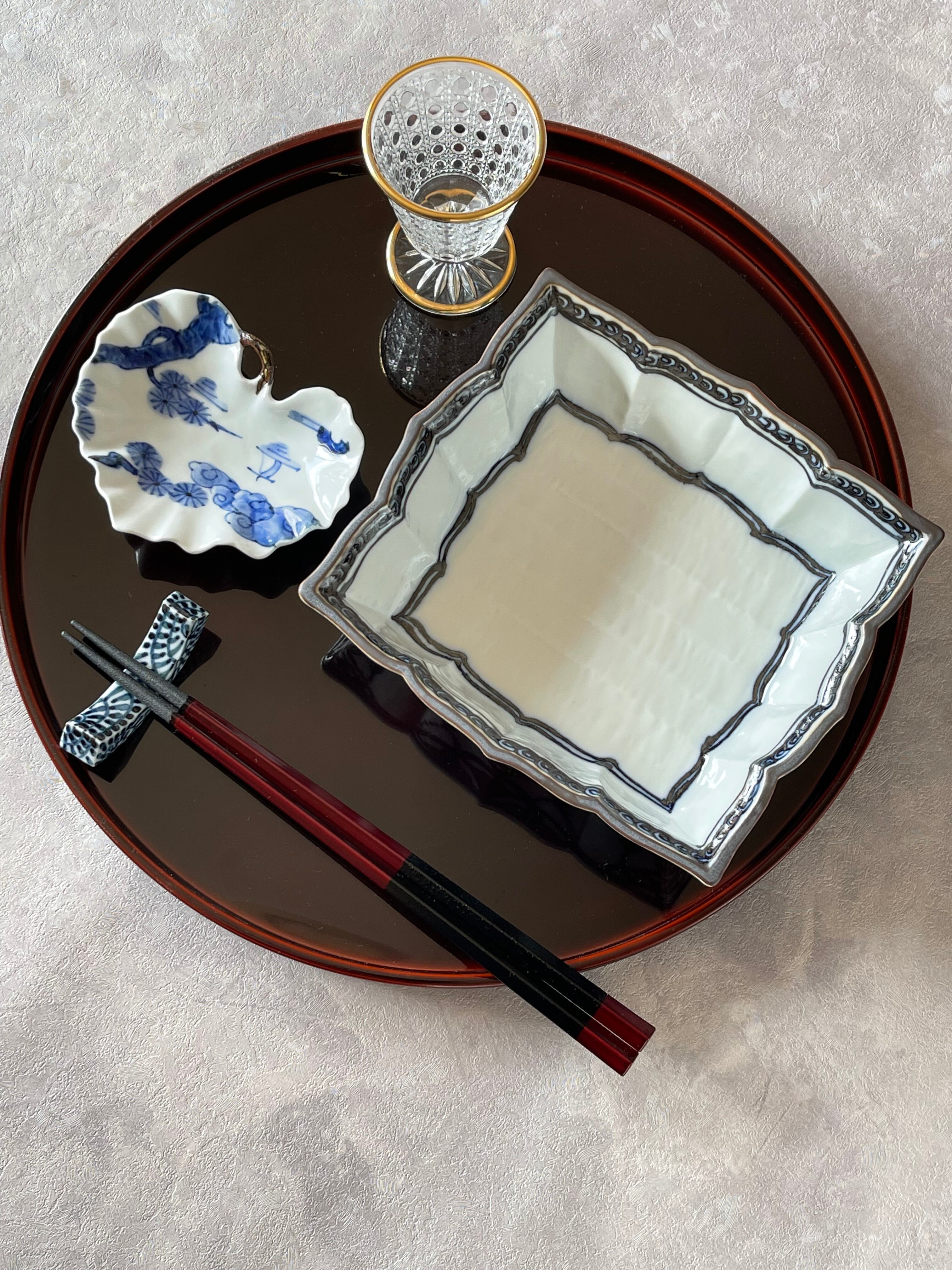 送料無料】有田焼 福泉窯 染付瓔珞紋桔梗渕錆向付 | FUCHIGAMI TOJIKI