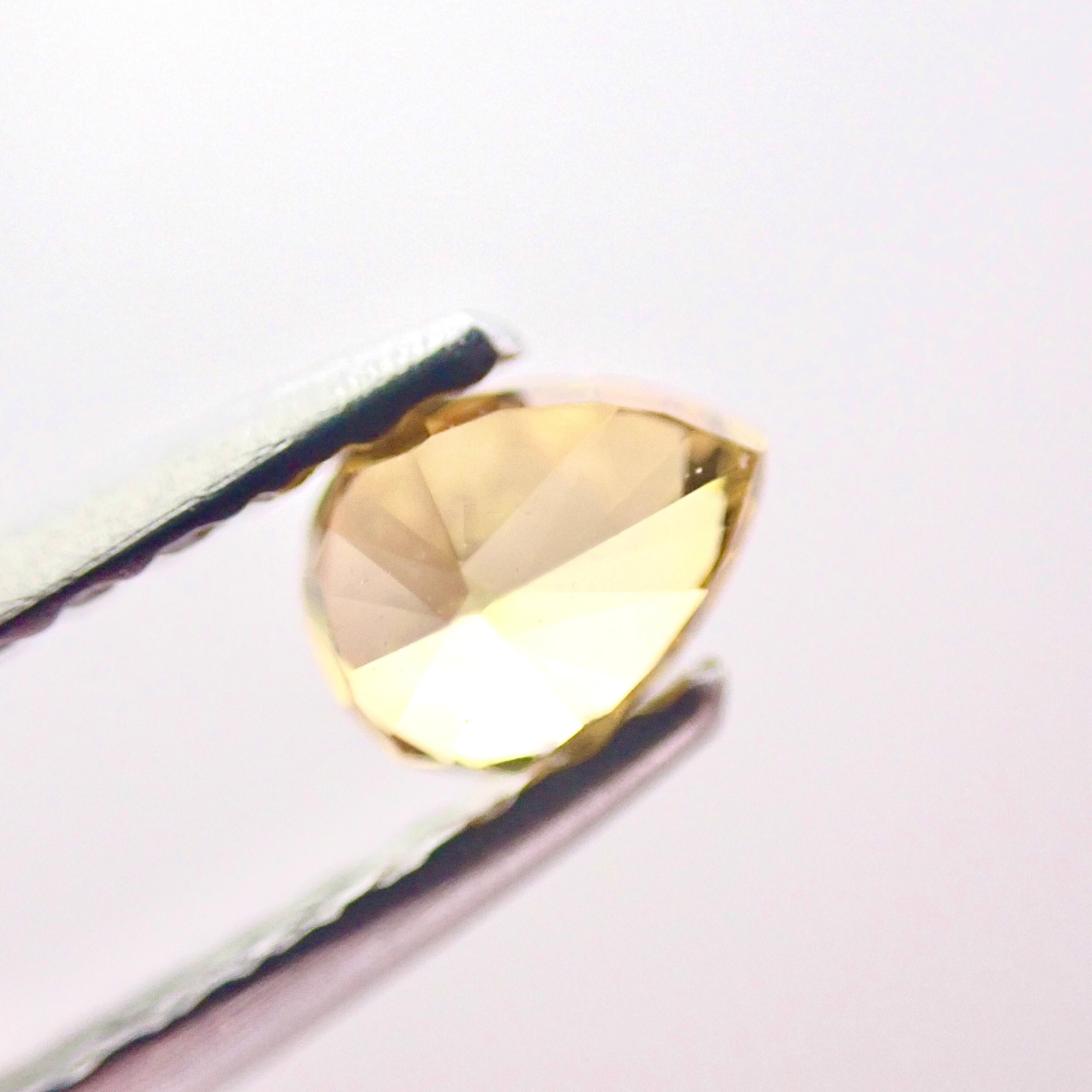 希少】 Fancy Vivid Orangy Yellow 0.236ct ァンシー ビビッド