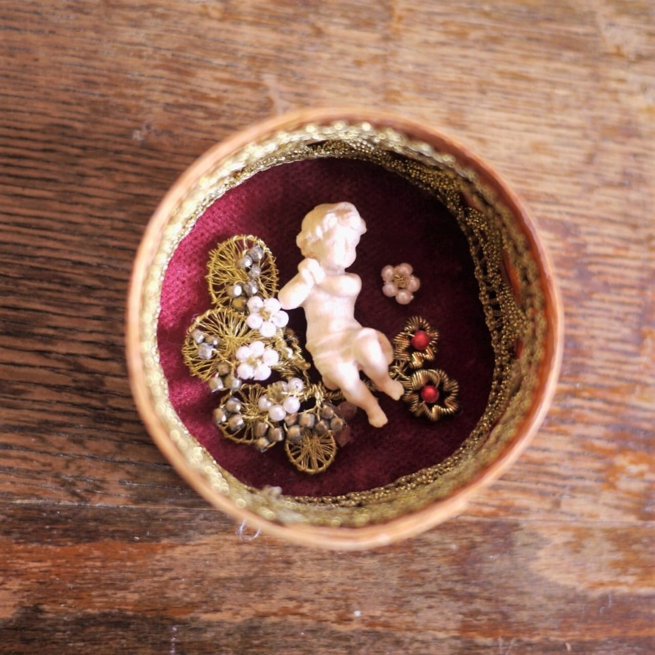 ドイツ伝統工芸 SPANSCHACHTELN ワックスベイビー