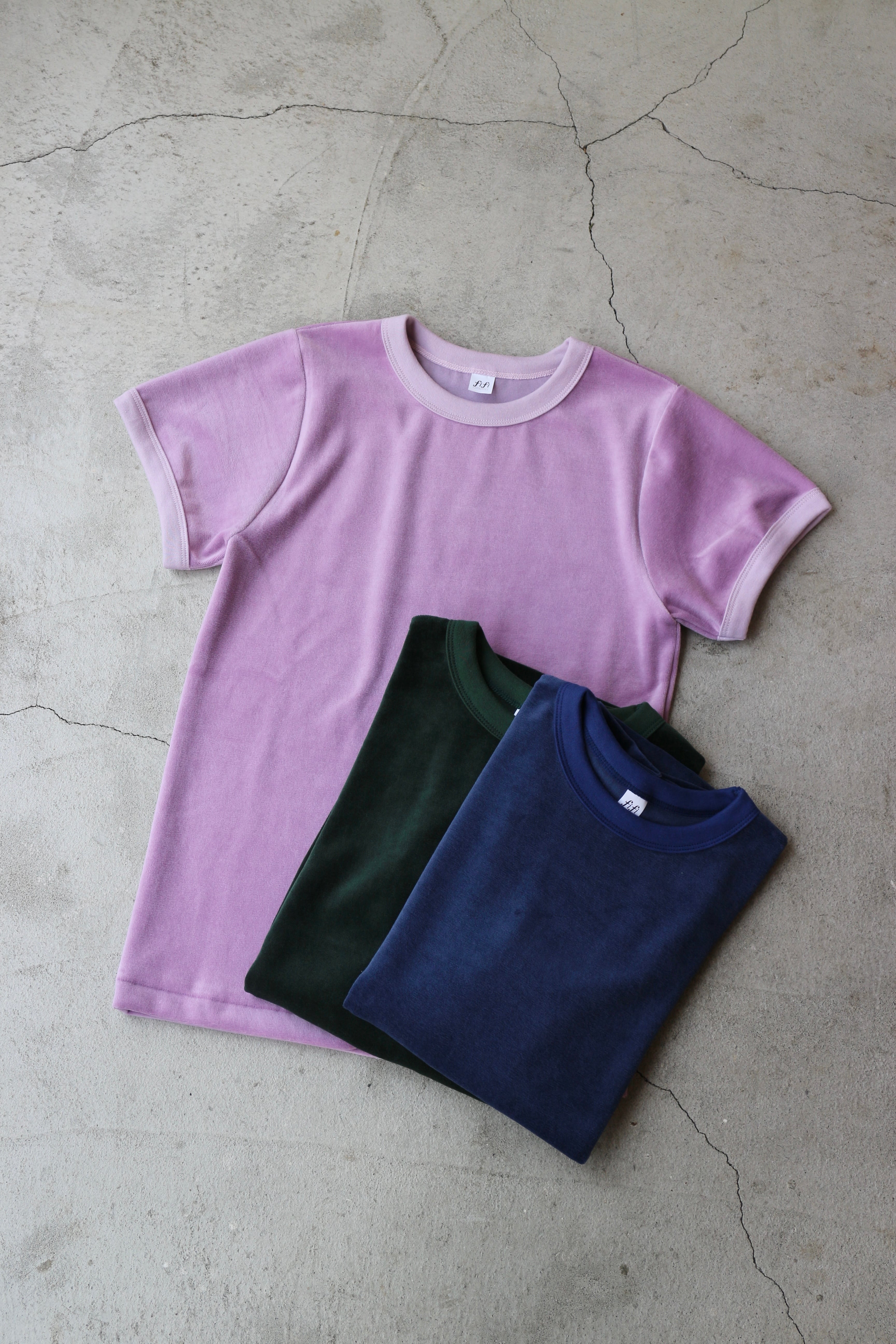 fifi / Velour S/S tee | CAILO