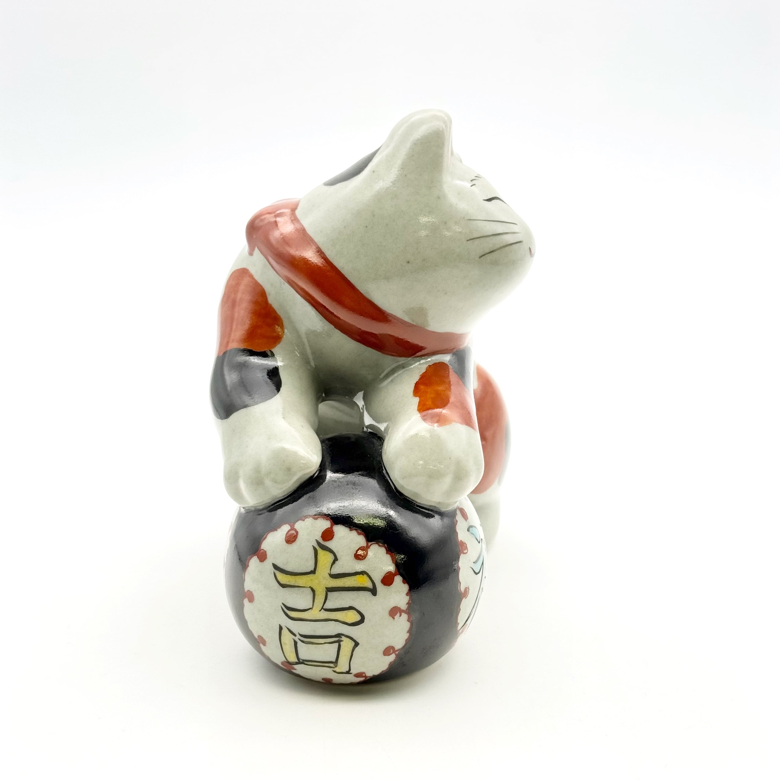 SALE】玉取り猫 置物 | 24to3［西富陶磁器オンラインストア