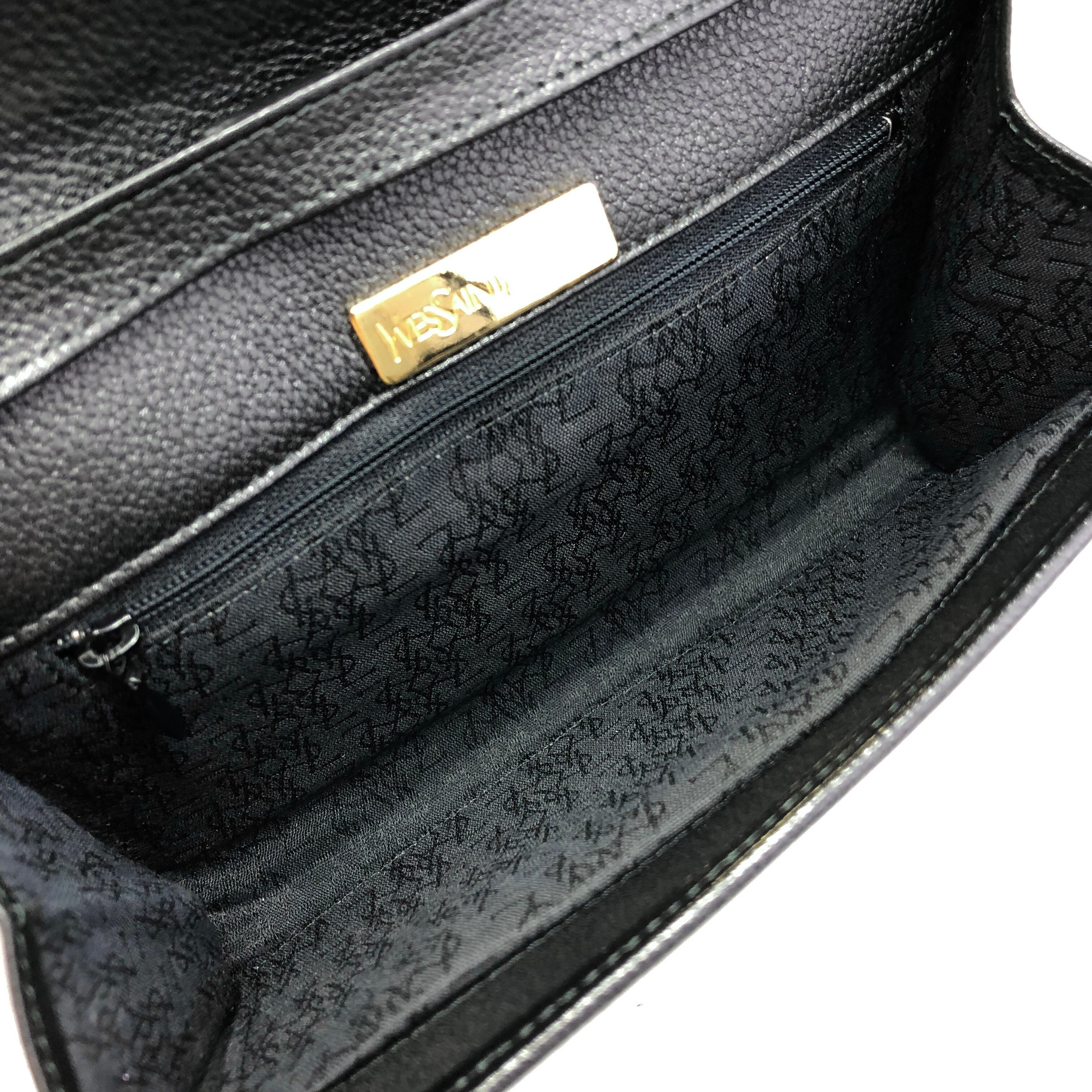 Yves Saint Laurent イヴ・サンローラン ショルダーバッグ Yves Saint Laurent イヴ・サンローラン ショルダーバッグ