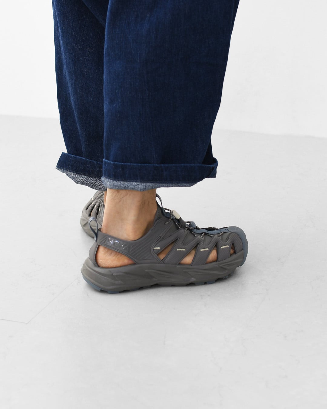 ばらばら HOKA ONE ONE [ホカオネオネ] U HOPARA GVLS [1123112-gvls] ホパラ