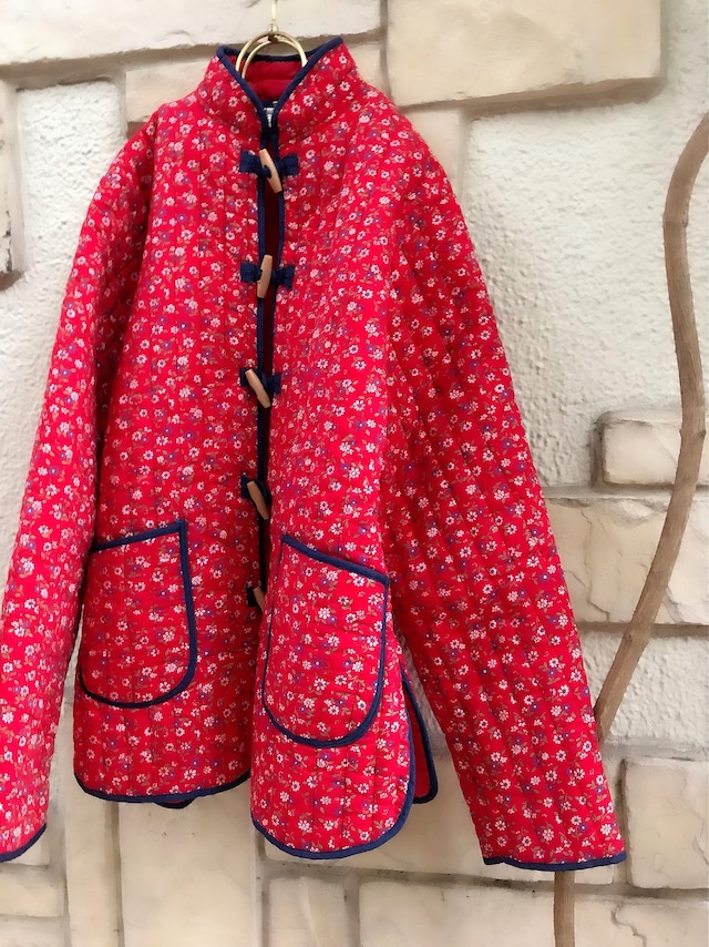 60-70s red × navy floral quilting jacket ( ヴィンテージ レッド × ネイビー  小花柄 キルティング ジャケット )