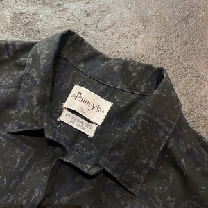 VINTAGE blue gray design blouse