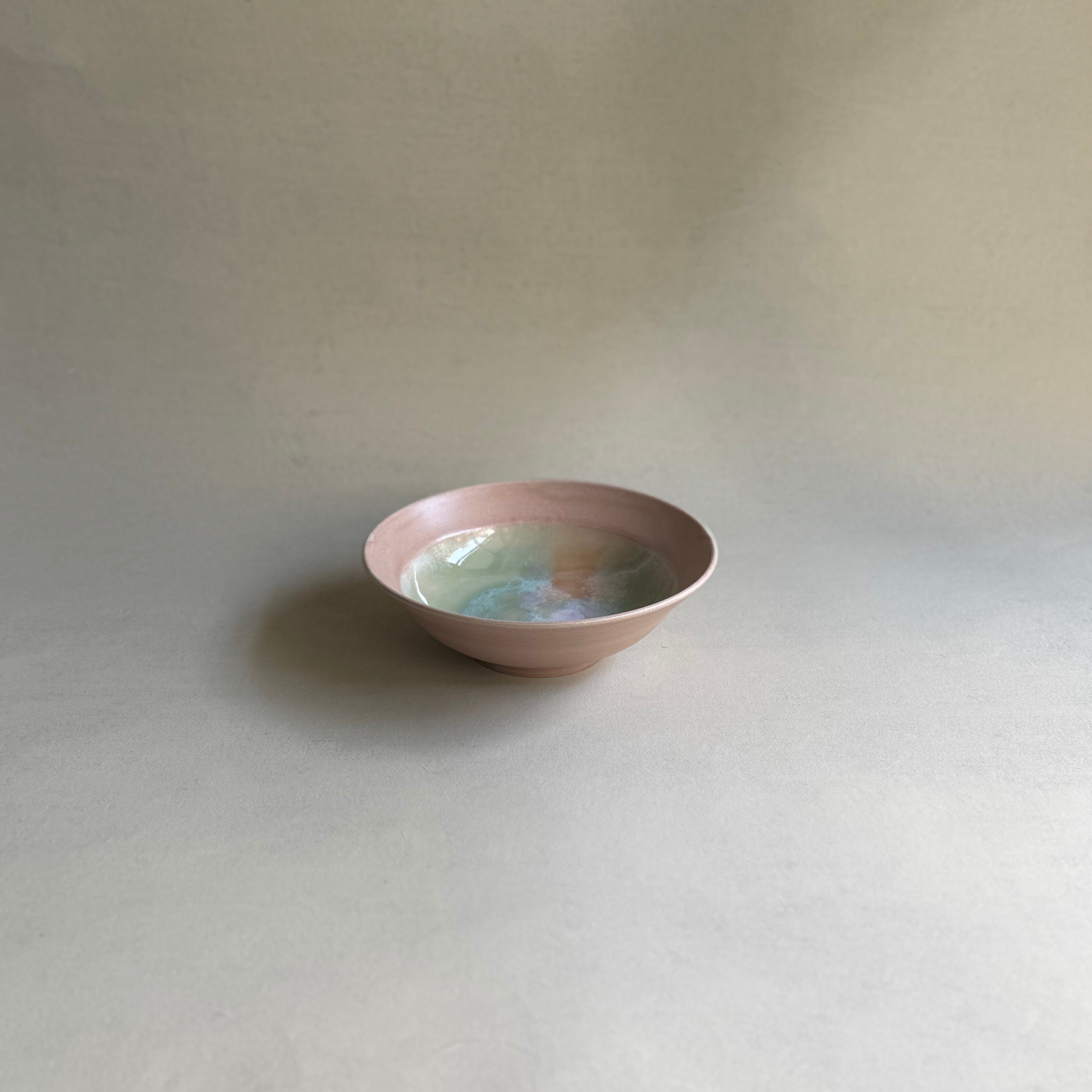 中村かりん シャボン玉リム鉢 M | gallery 一白 中村かりん シャボン玉リム鉢 M | gallery 一白