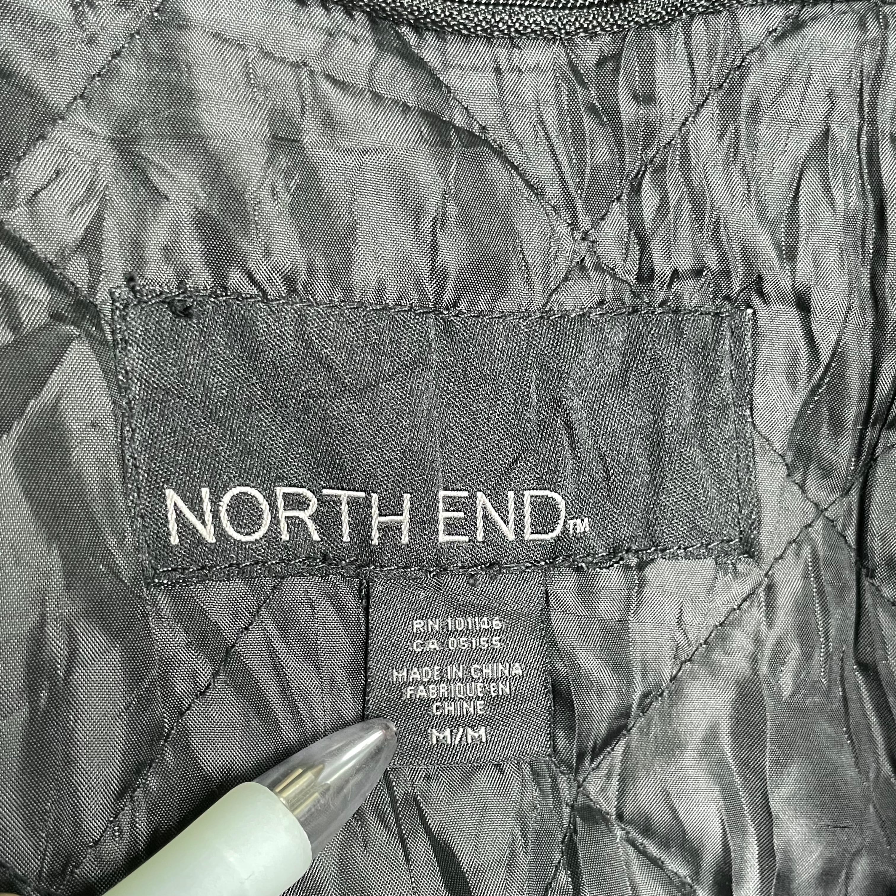 NORTH END スタジャン M(XL相当)フル刺繍 襟、袖レザー | 古着 NORTH END スタジャン M(XL相当)フル刺繍 襟、袖レザー | 古着