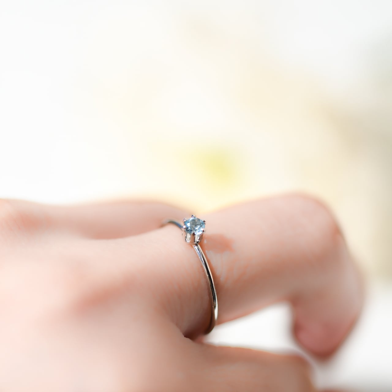 Kgf14 宝石ルース スイスブルートパーズ 爪留め リング 高品質スイス