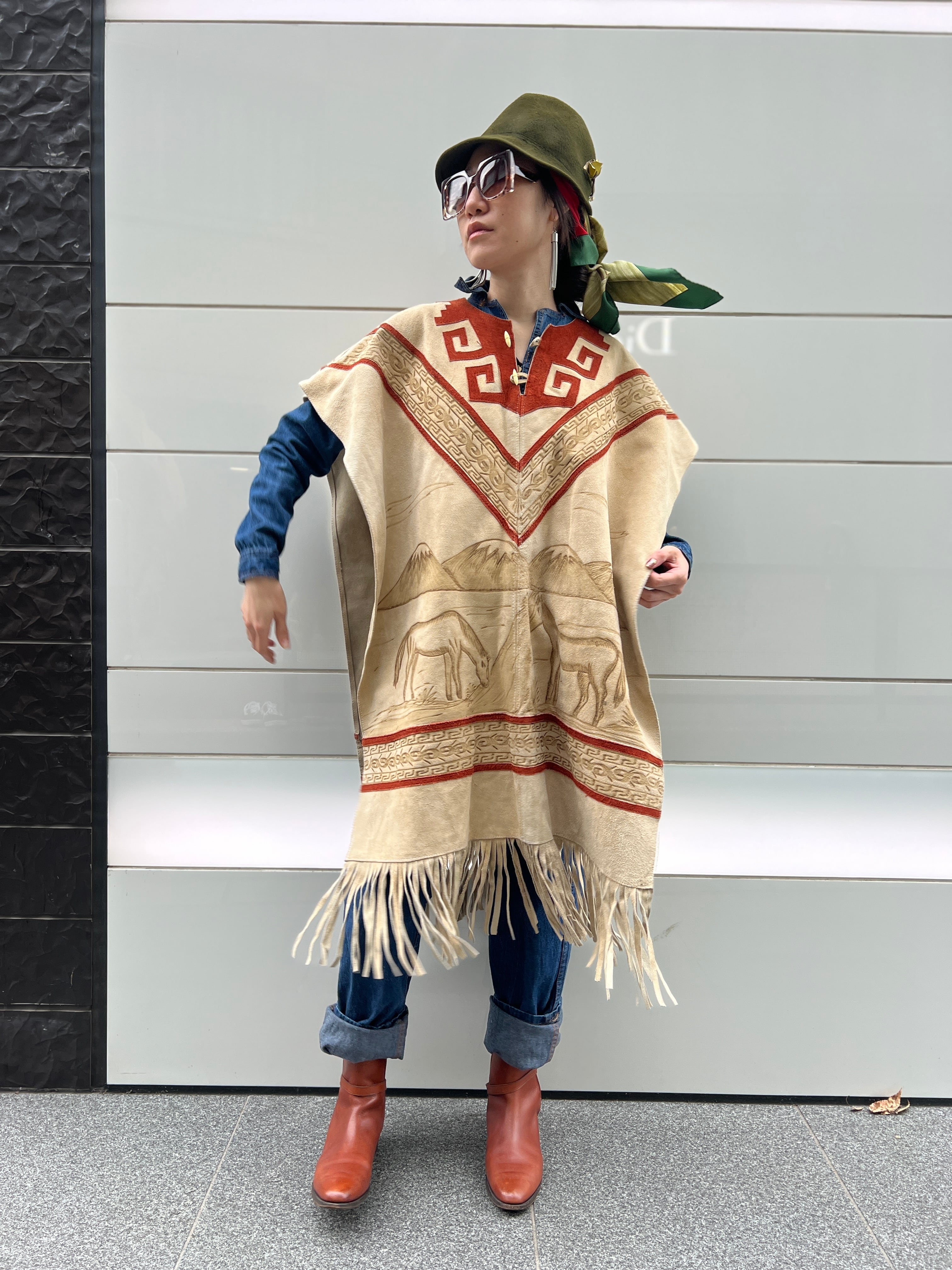 【2点SOLD】こちらはご購入いただけませんVintage Mexican Ivory beige × brown horse suede leather poncho