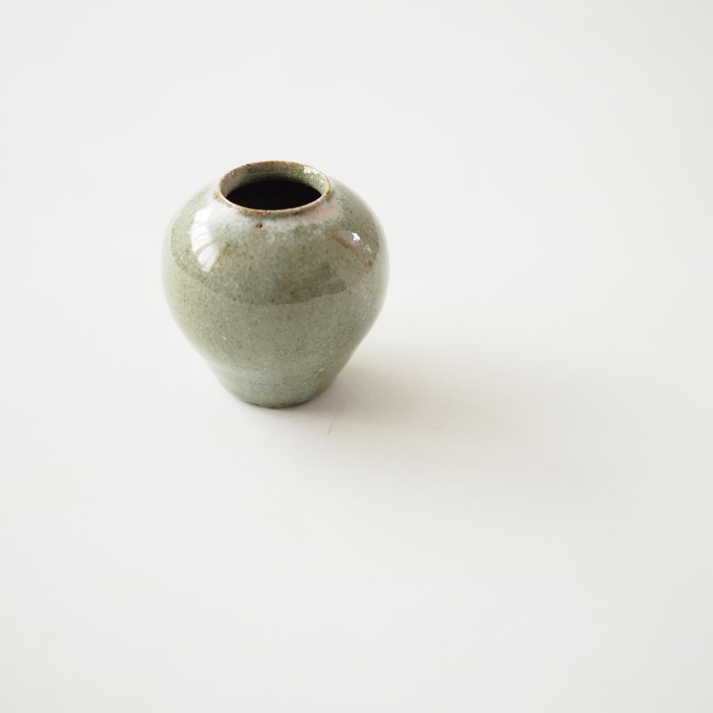 長谷川奈津 花入れ 長谷川奈津 林檎灰釉小壺 | H.works