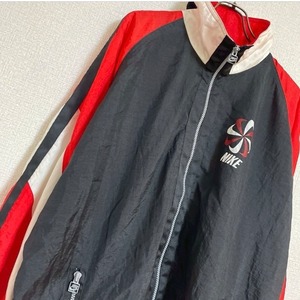 NIKE 風車ロゴ ナイロンジャケット ブルゾン