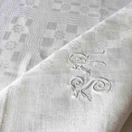 テーブルナプキン　白ダマスク織　モノグラムSR　白糸刺繍　サイドテーブルに 12clec16-2