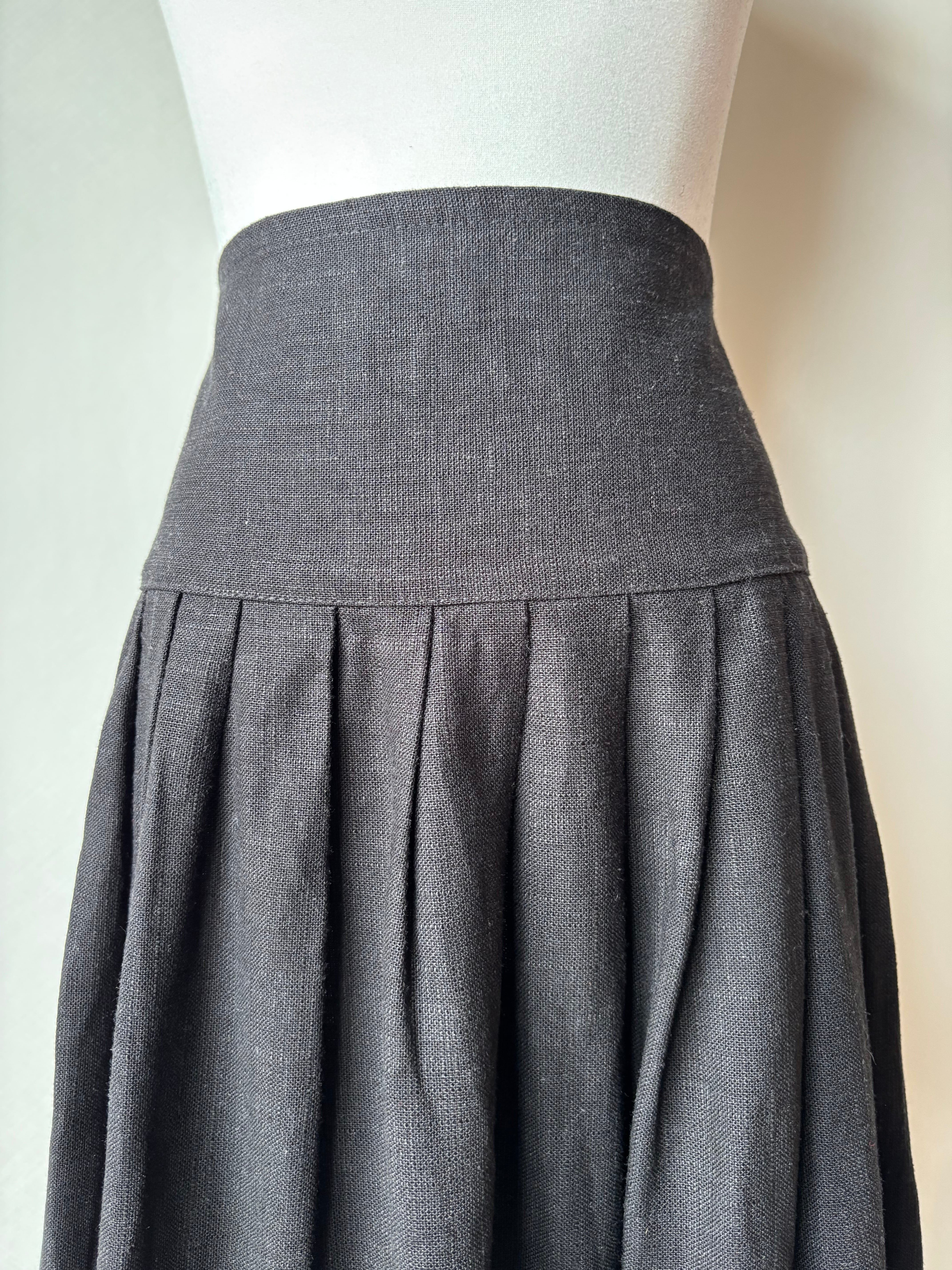 モン族スカート 003 ロング ろうけつ染め 黒リネン生地 ファスナー付