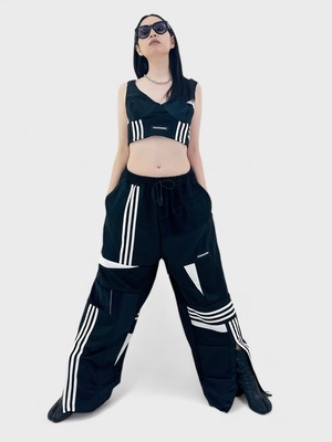 KOH ISHIGURO Upcycled Crazy Patchwork LINE wide pants -BLACK- Woman model