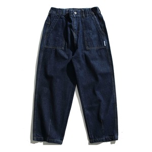 Straight Leg Jeans（ストレートレッグジーンズ）