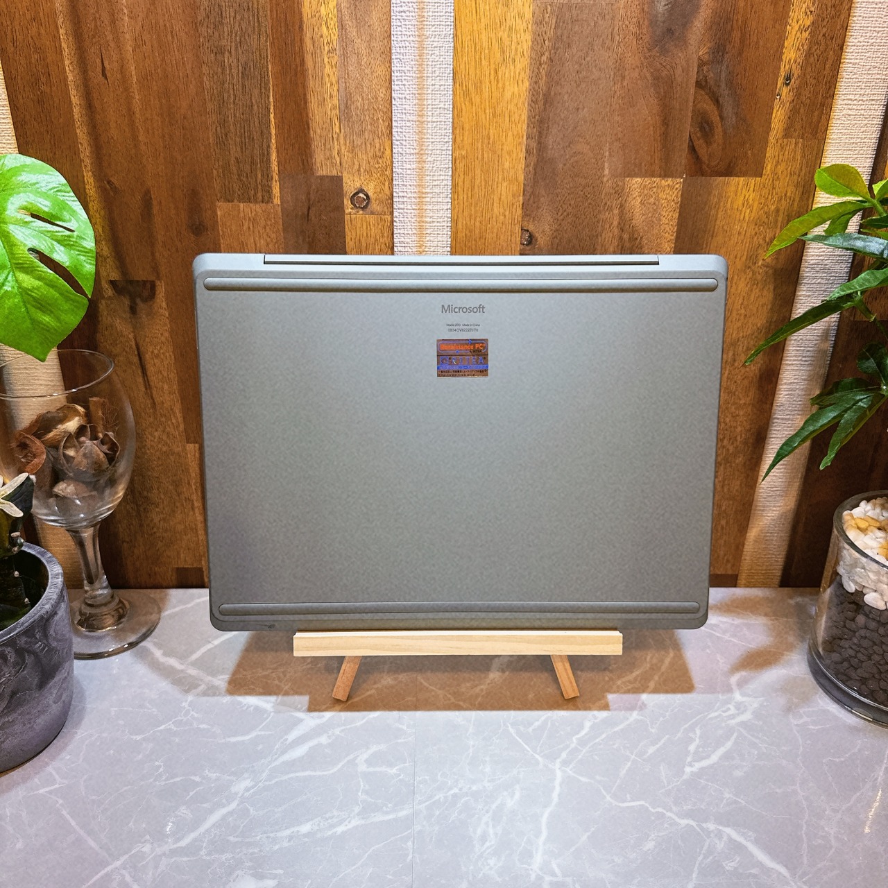 【極美品2022年式】 Microsoft Surface Laptop Go 2 第11世代Core i5 / メモリ8GB / SSD 128GB / 12.4インチ PixelSense™タッチディスプレイ