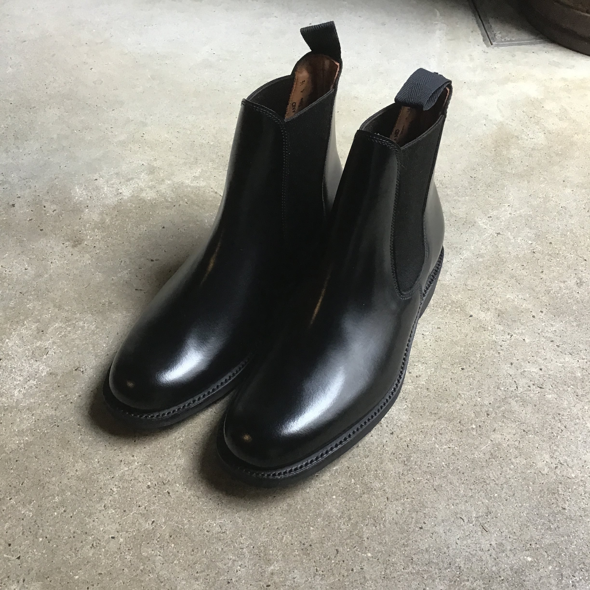 SANDERS／サンダース 　Chelsea Boots／チェルシーブーツ　BLACK | Routes*Roots powered by BASE