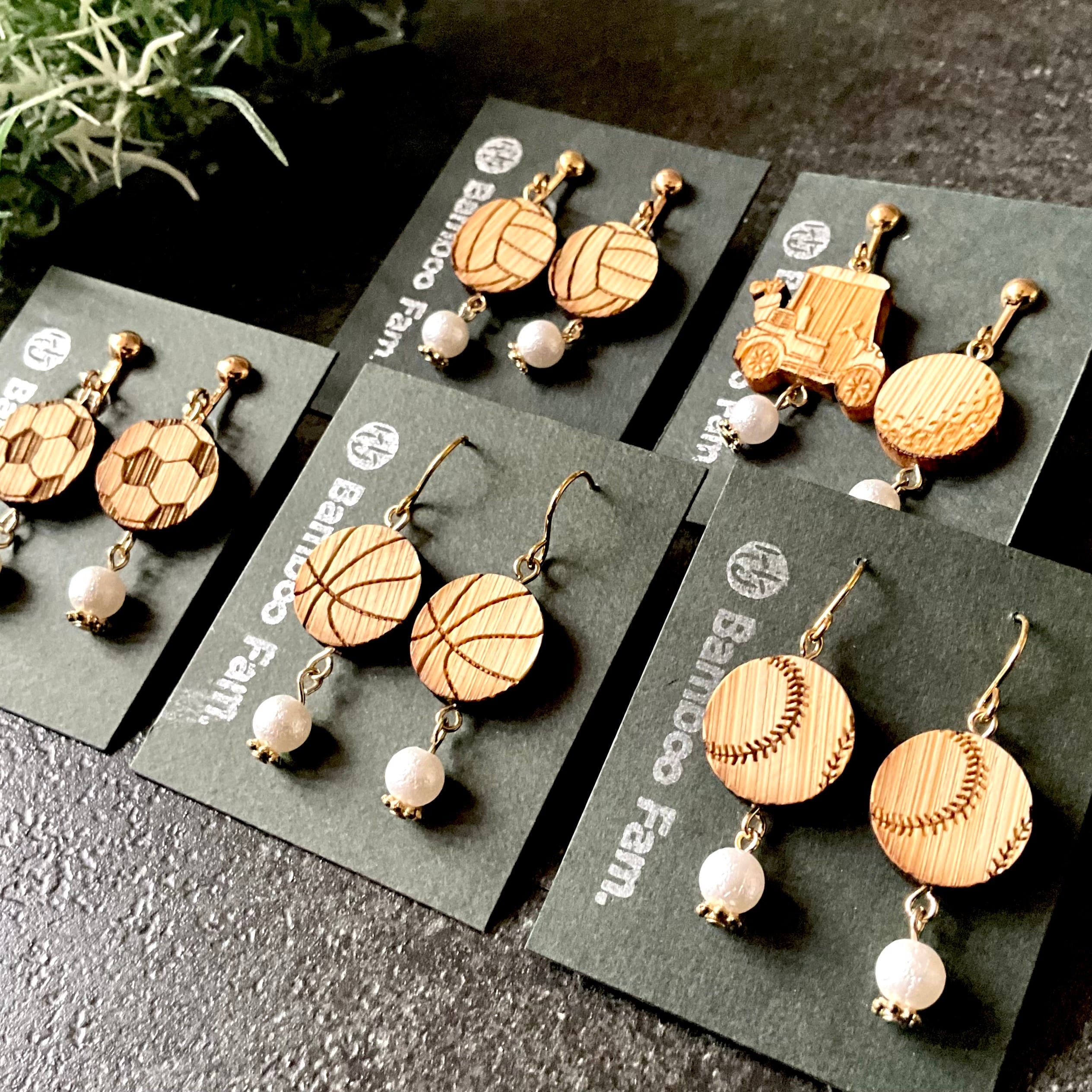 スポーツピアスセット　まとめ売り ピアスセット 30ペア ゴールド ブラック ピンク まとめ売り 【1点限定