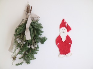 スウェーデンで見つけた、かぎ針編みのサンタクロース No.6513D