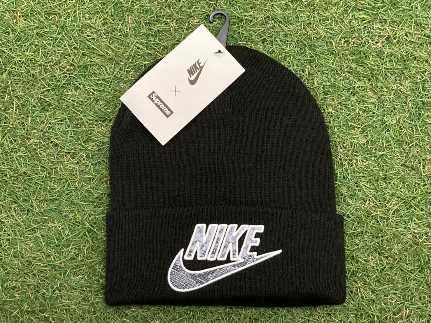 Supreme Nike Snakeskin Beanie Black