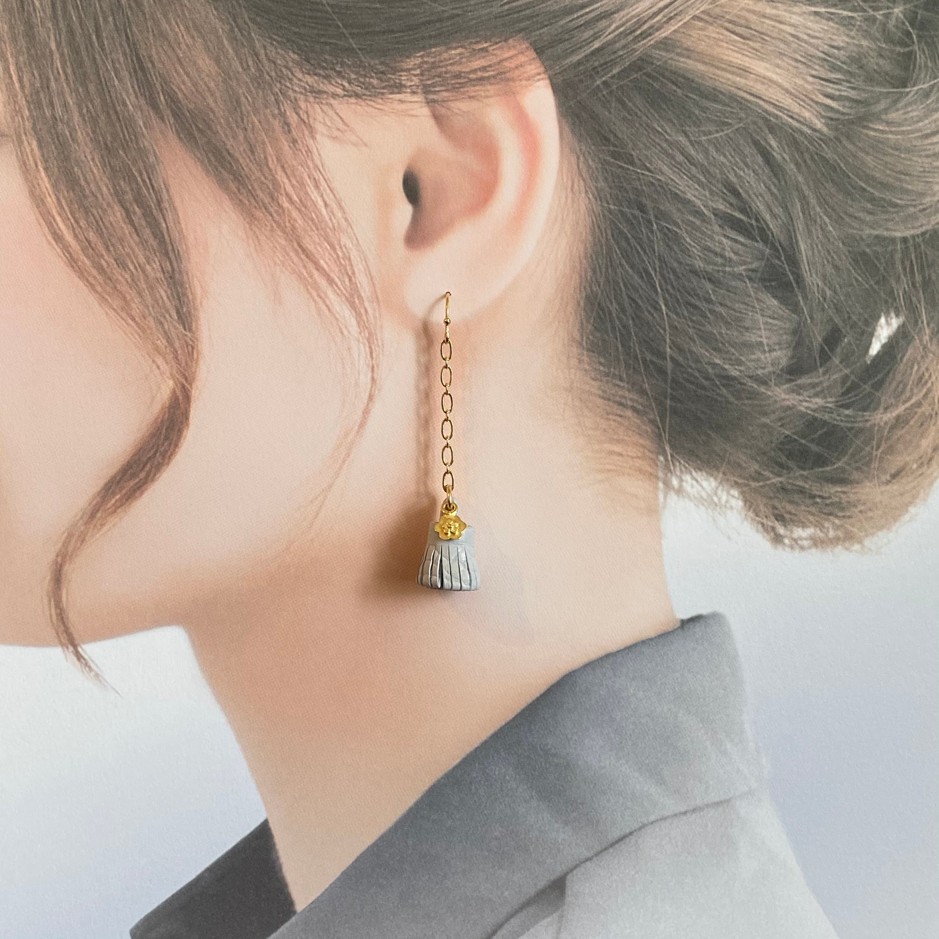 ピアスイヤリング】Petitタッセルピアス／イヤリング(ティファニー