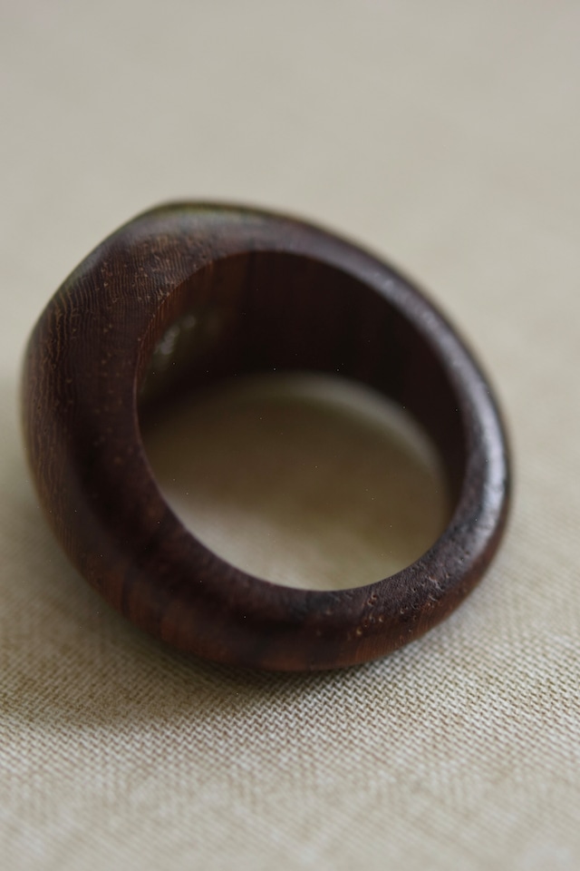 IORI/"HERMES" ring/wood sellier