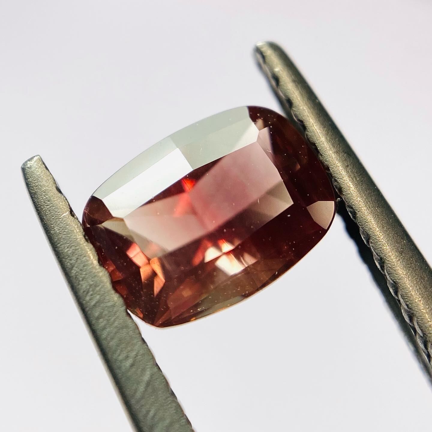 ツーソン仕入れ オールドストック バイカラーなオレゴンサンストーン