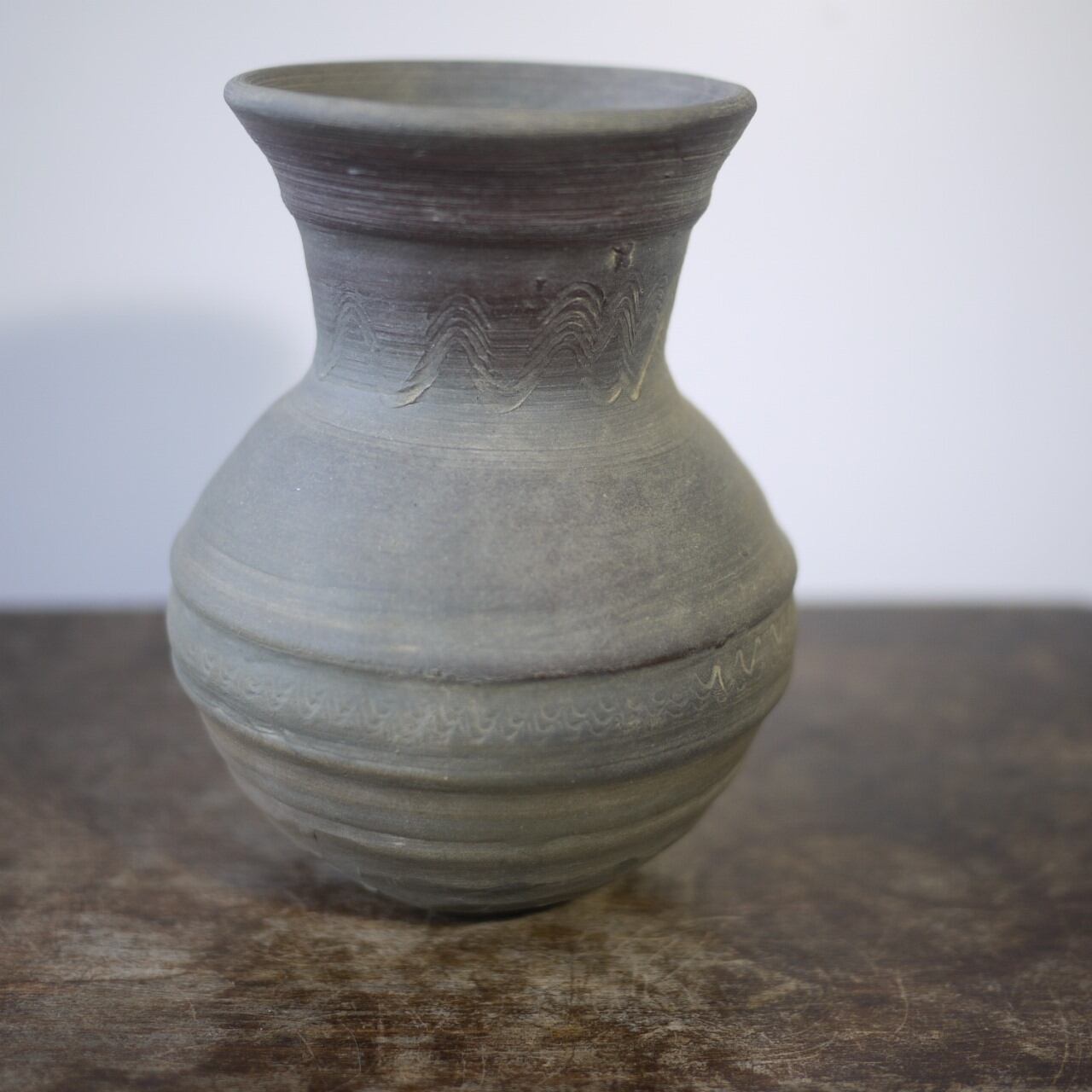 須恵器小壺 穴窯焼締 波状文叩き板目 華瓶仏花器 和泉岸和田 堺泉北