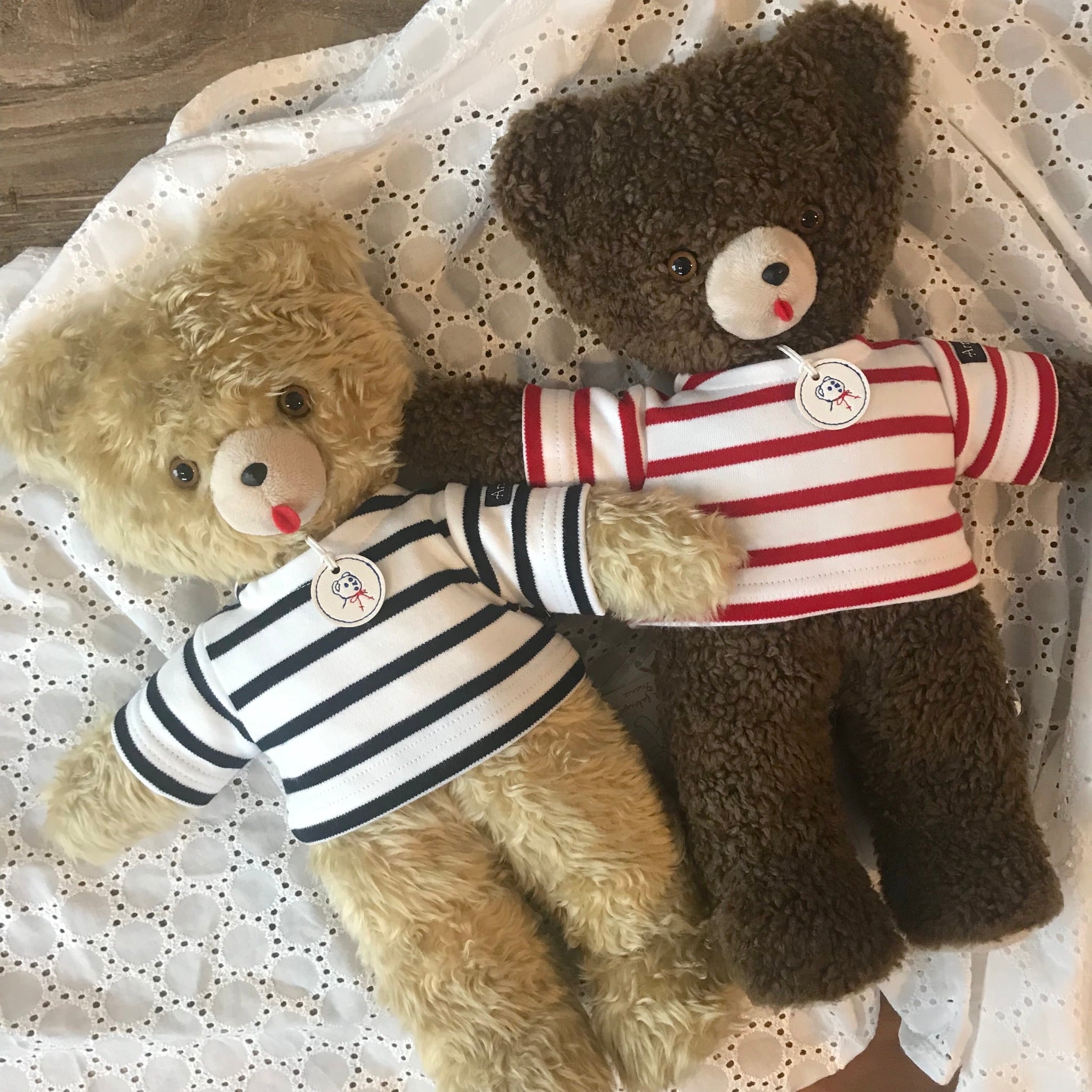 Little Kin Studio/送料無料 Medium Doll (brown pinafore dress
