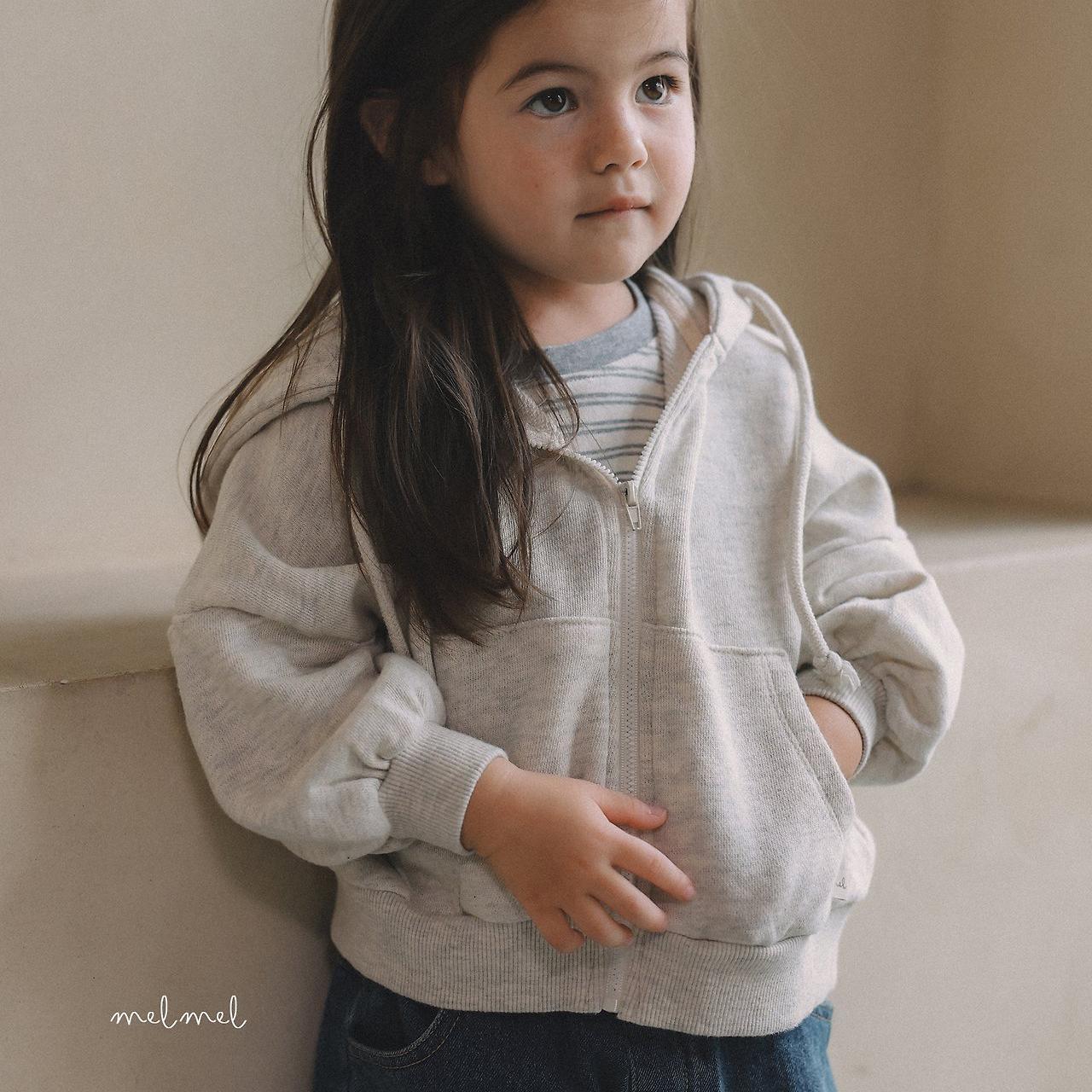 【2点送料無料】«予約»«mel mel» フーディジップアップ 3colors