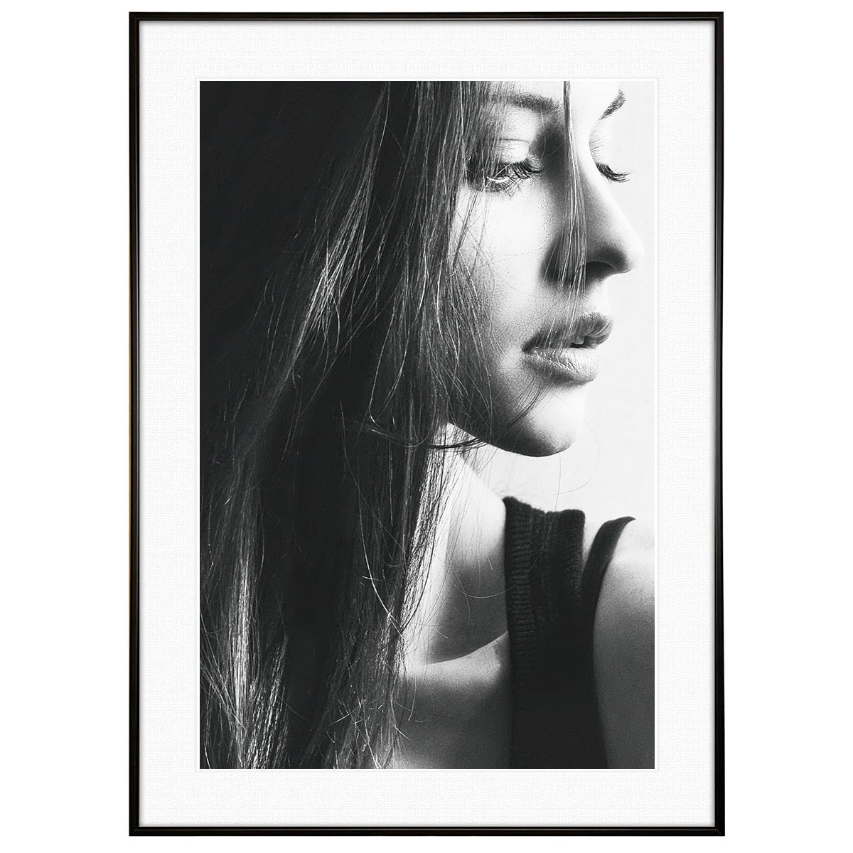人物の写真 見下ろす女性の横顔 インテリアモノクロアートポスター額装 AS2147