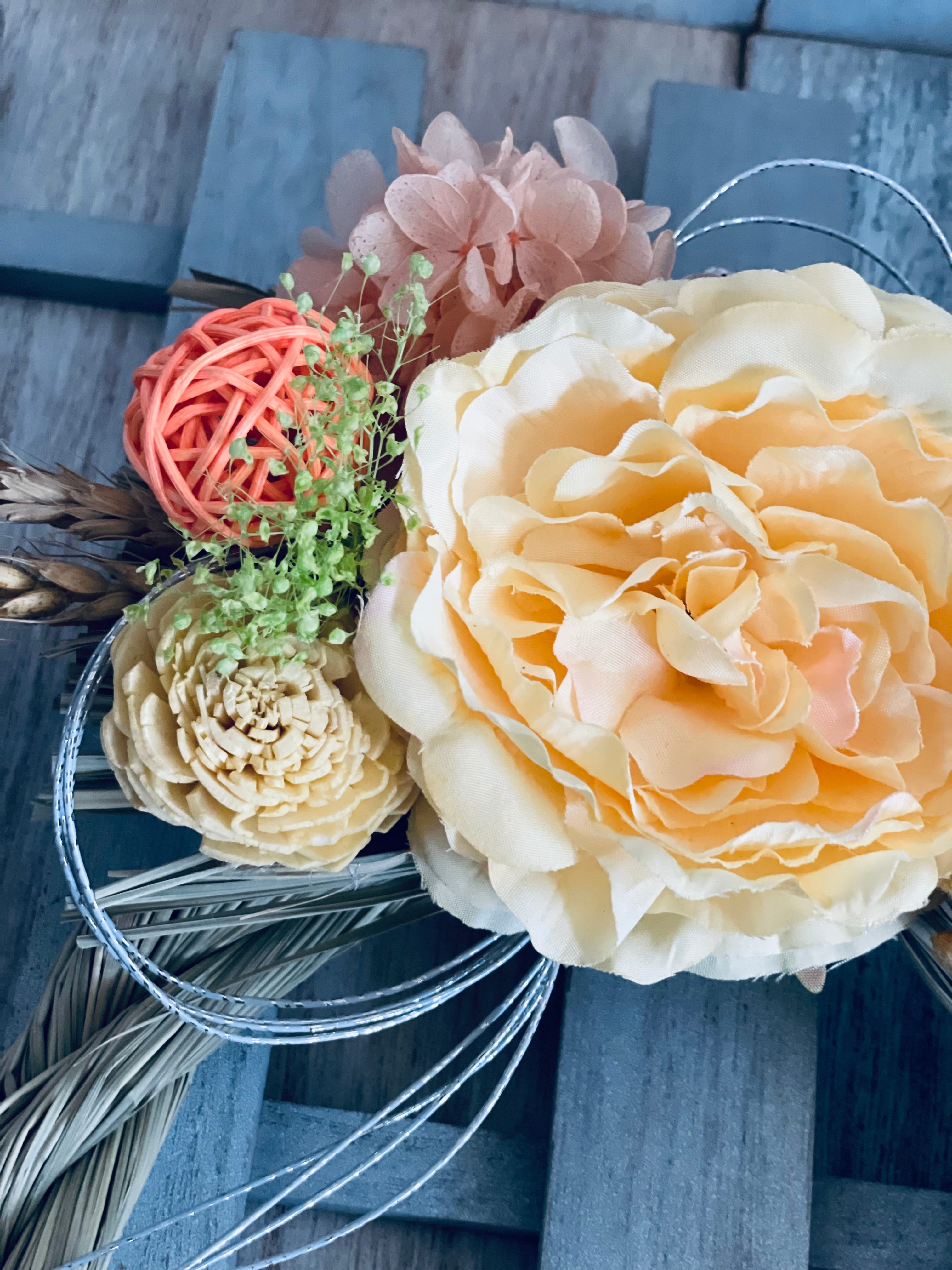 ☸大輪イエローローズの謹賀新年正月飾り しめ縄リース 花飾り☆謹賀