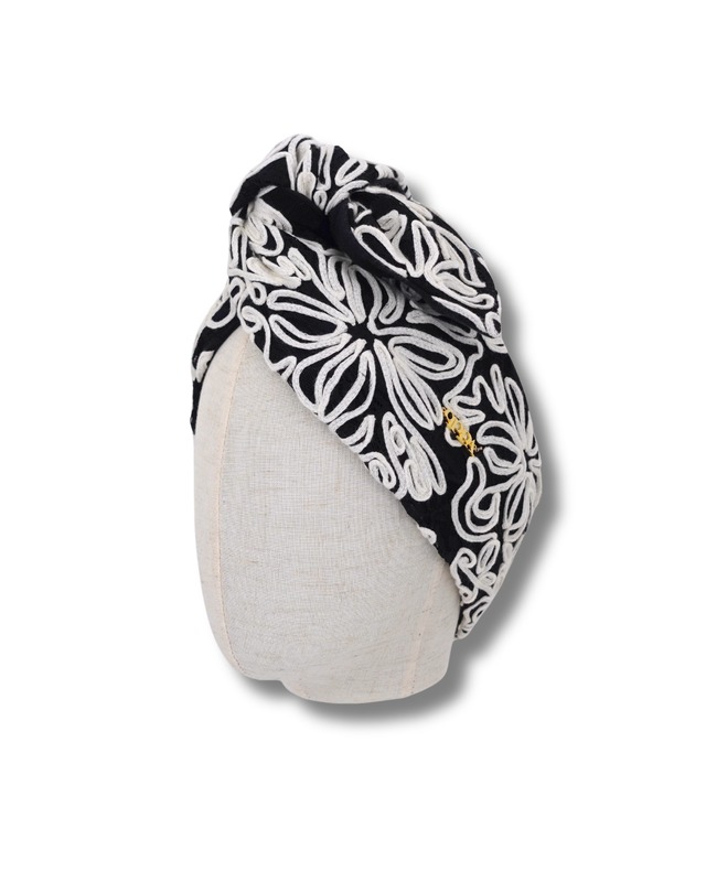 ORIGINAL｜Noir Bloom Lace Pearl